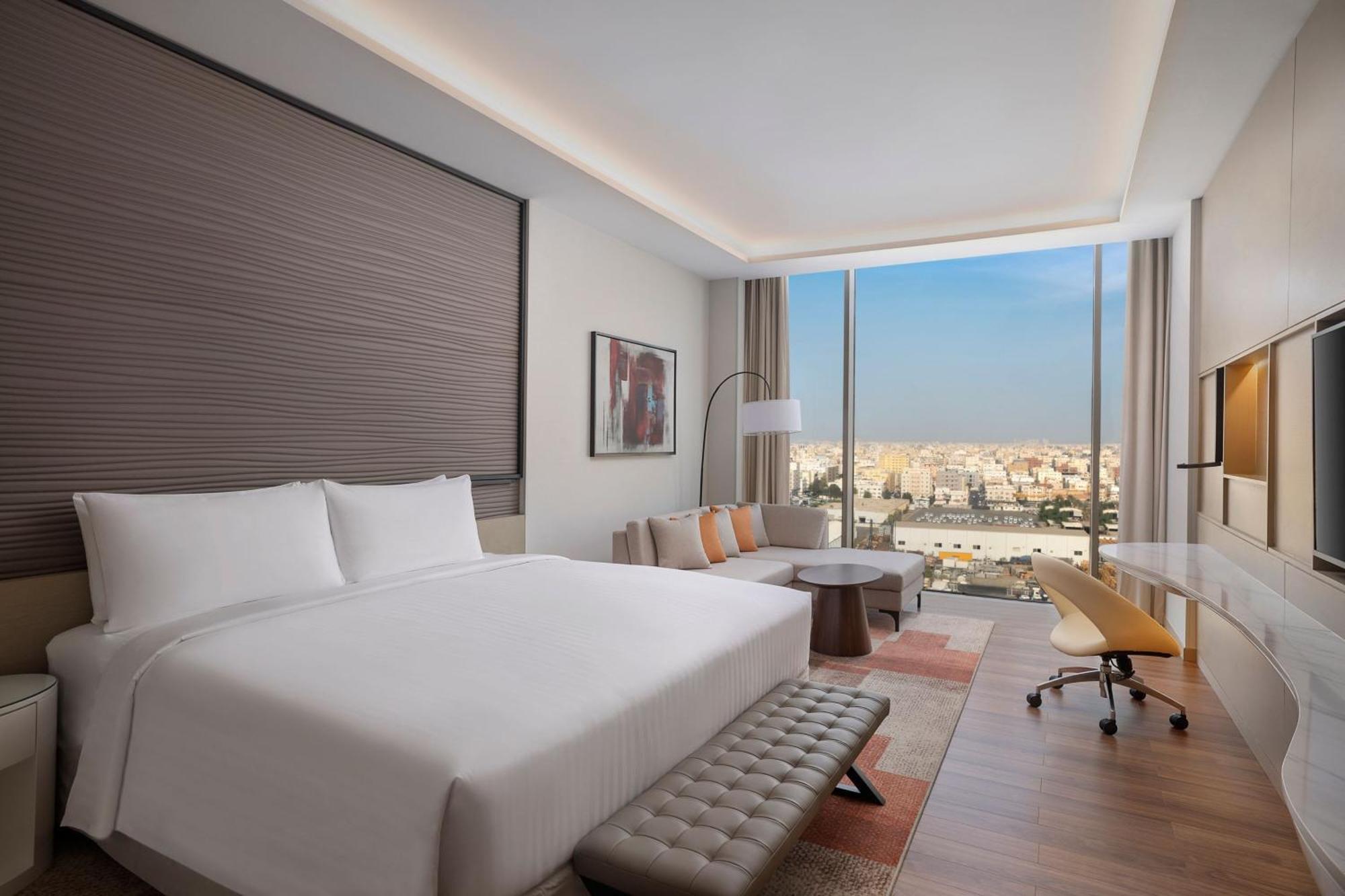 Jeddah Marriott Hotel Madinah Road エクステリア 写真 Deluxe King