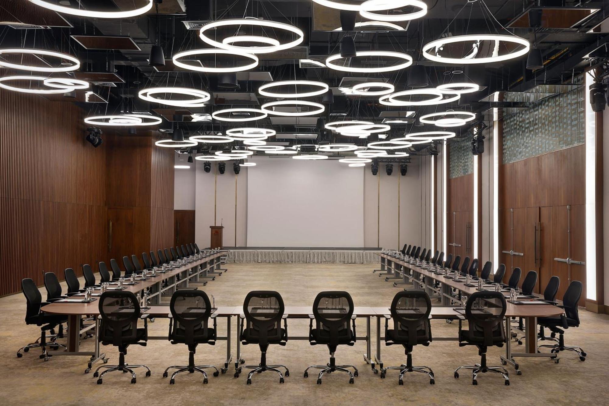 Jeddah Marriott Hotel Madinah Road エクステリア 写真 The conference room